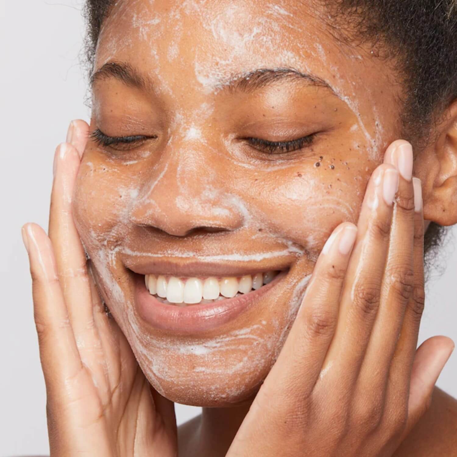 ACTIVE CLEARING SKIN WASH (LIMPIADOR FACIAL)
